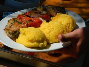 Picnic-pescaresc-pe-malul-Dunariii_003-1